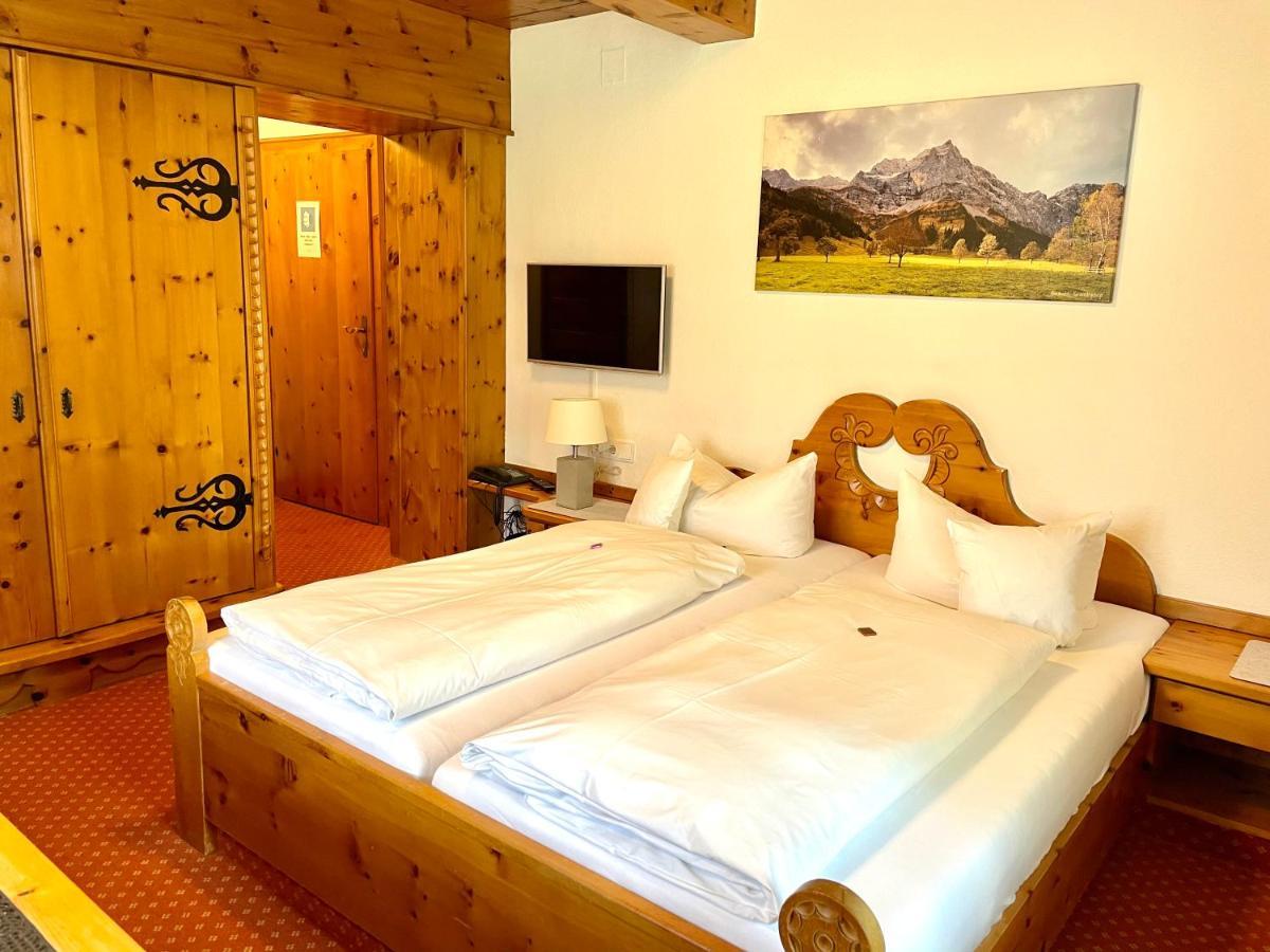 Gaestehaus Sonnenheim Миттенвальд Экстерьер фото